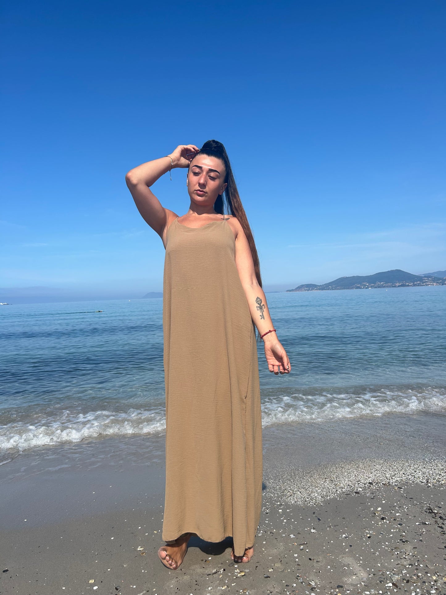 Robe longue à bretelles