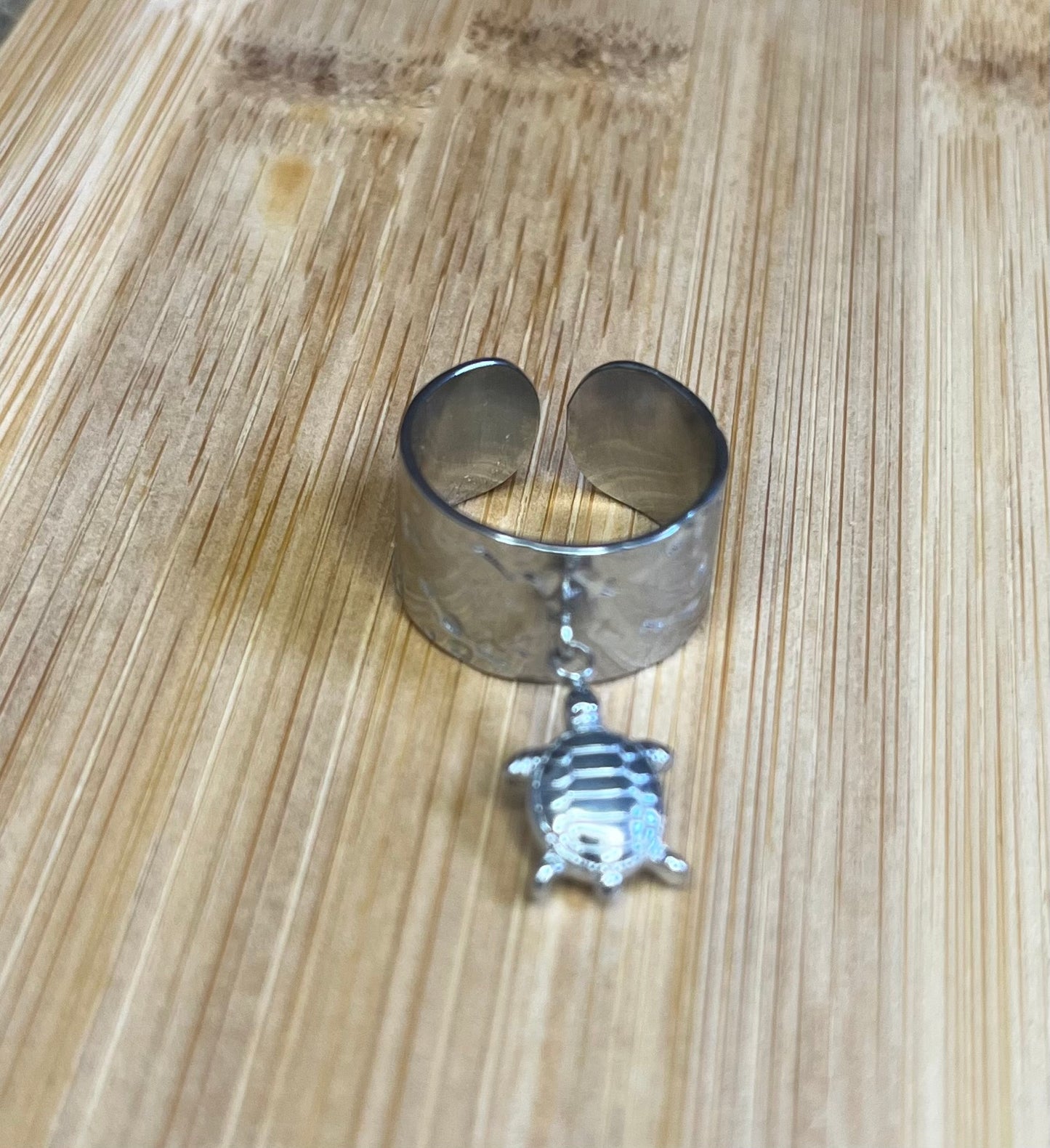Bague avec pendentif