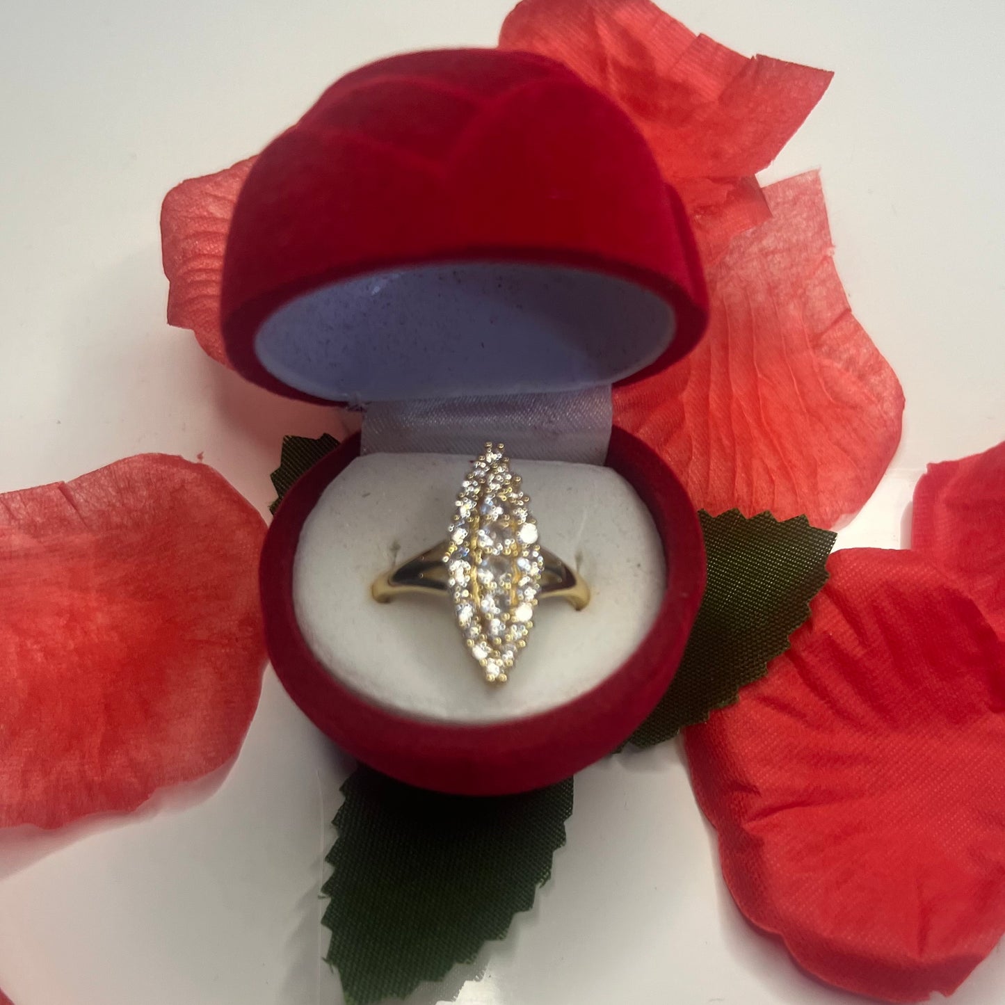 Bague, élégante, design ovale