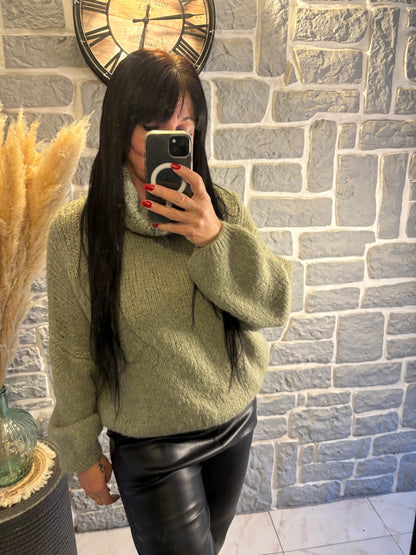 Pull col roulé